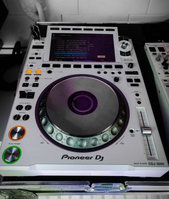 PIONEER CDJ-3000 / CDJ 2000 NXS2/DJM 900 NXS2 