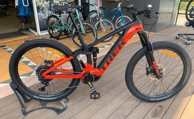 2021 Trek Rail 9.8 XT  