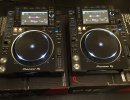 2x Pioneer CDJ-2000NXS2 + 1x DJM-900NXS2 DJ Mixer 