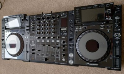  2x pioneer cdj mk2000,Yamaha PRS SX 900,DJM 900