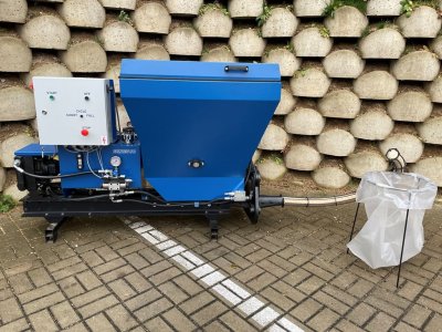 20-26-537/1 FALACH hydraulic briquetting press  (n